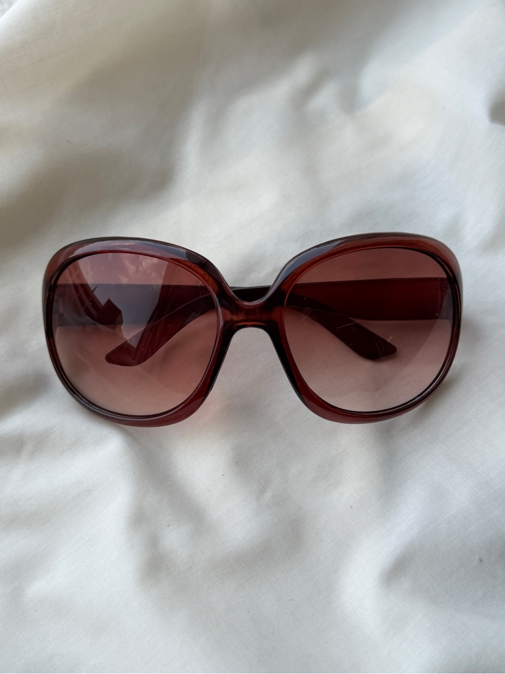 Oversized Women's Sunglasses - Burgundy